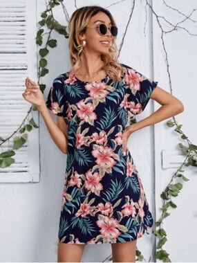 Resort wear, casual bohemian, everyday streetwear comfort floral mini dress